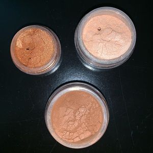 bare minerals loose powder eyeshadow!